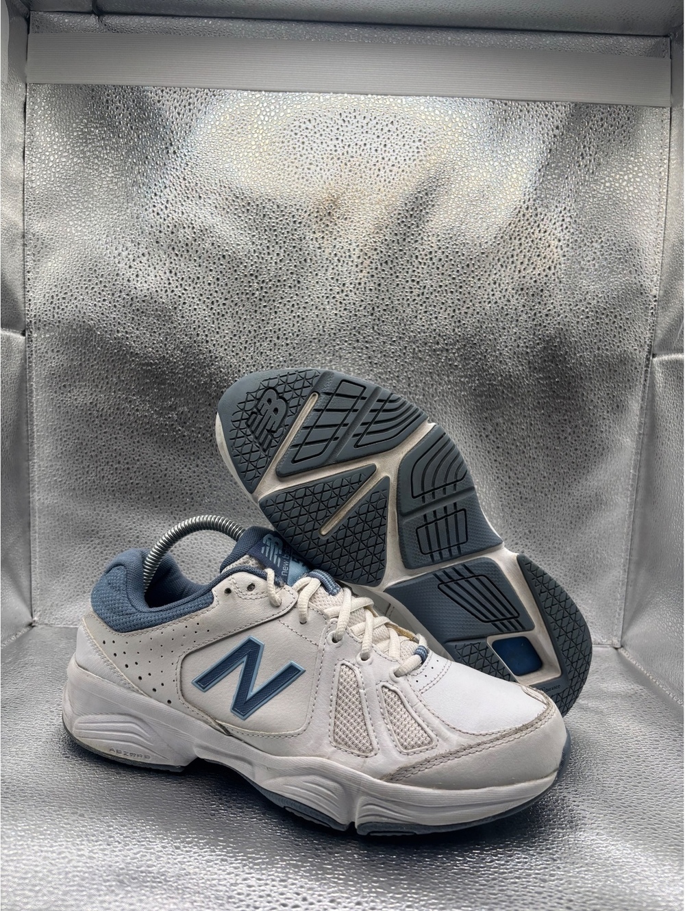New balance 519 white blue